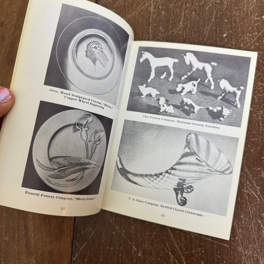 The Forties Revisited 1968 Guide for Glass maker‎ & pattern identification Book